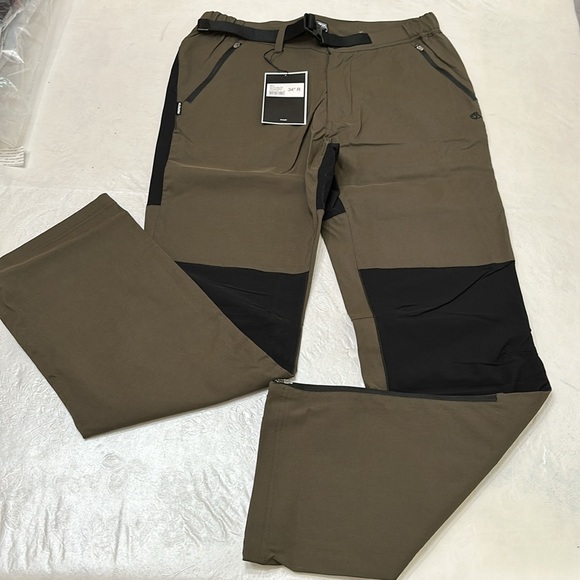 Craghoppers KIWI PRO ADVENTURE TROUSER - Woodland Grn - Picture 1 of 16